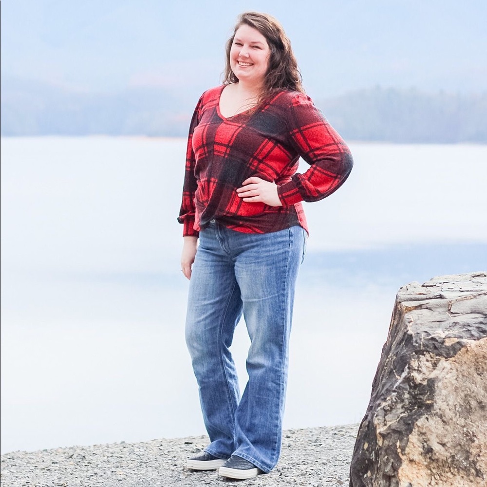 Meet your Posher, Whitney